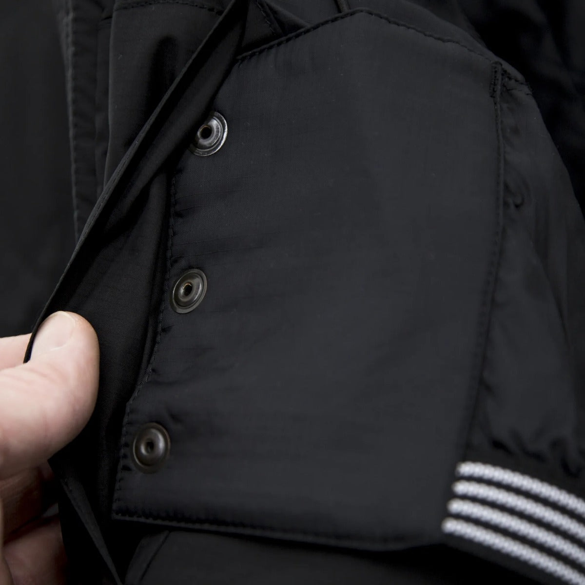 ECIG 4.0 Jacke - Black – Carinthia
