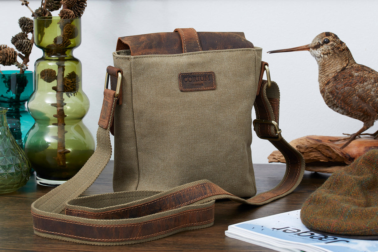 Hunter/Canvas – Crossbody – Corium