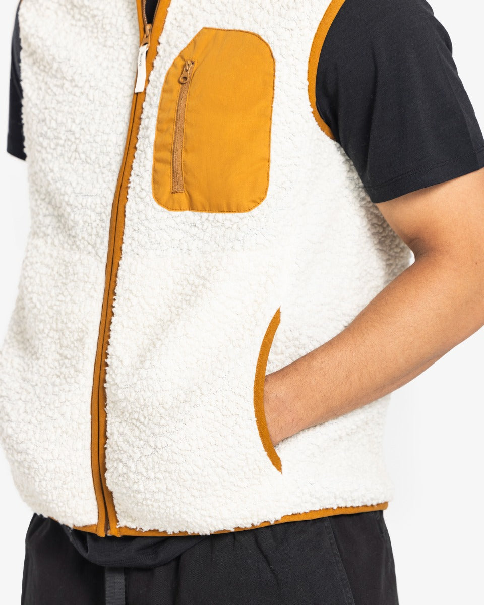 Re Orbit Weste Wool Pile – Ulvang