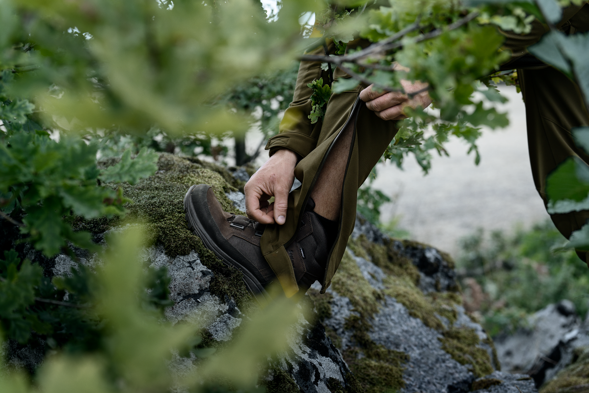 Chaser Aero Hose - Pine Green – Seeland