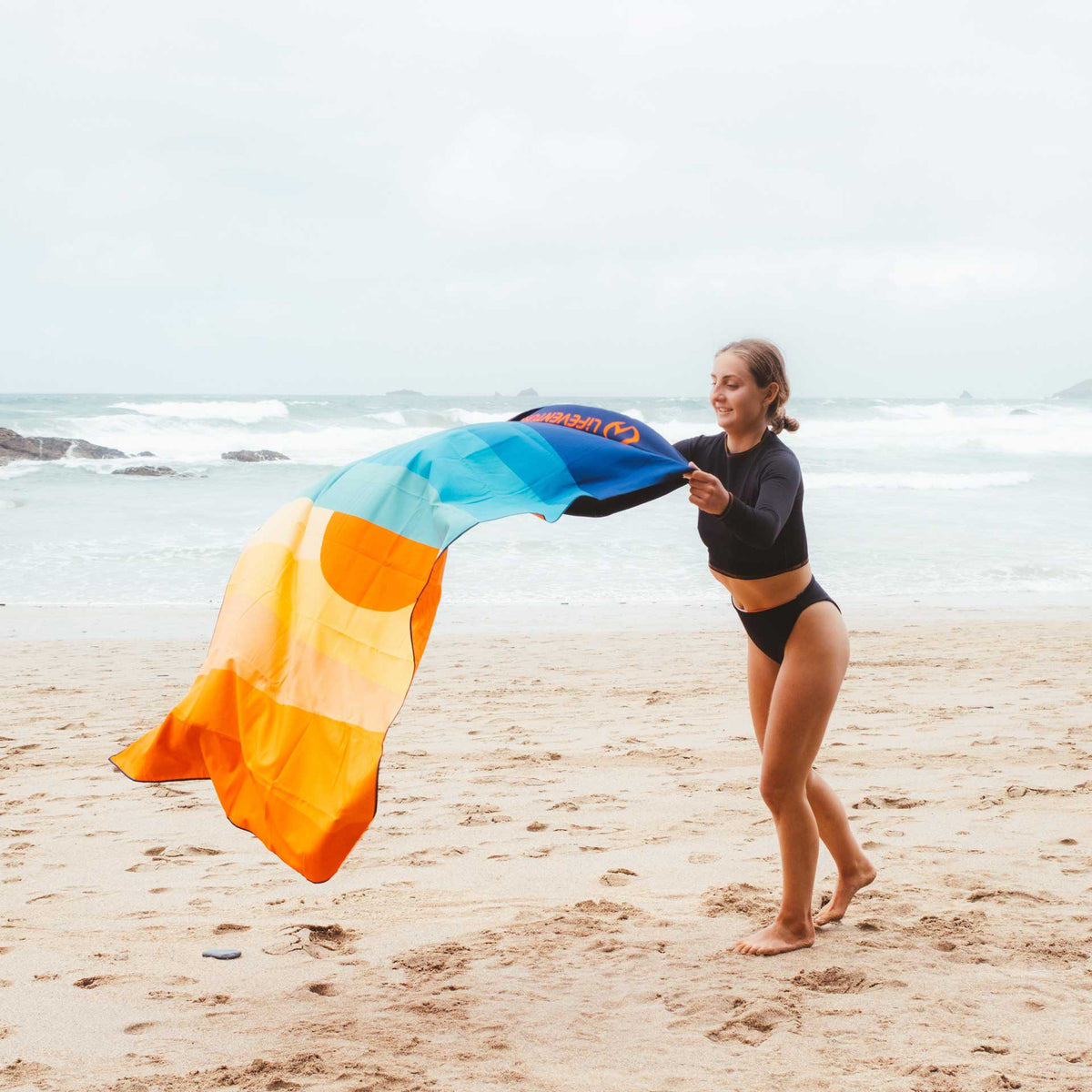 Recyceltes SoftFibre Trek-Handtuch Tropical – Life Venture