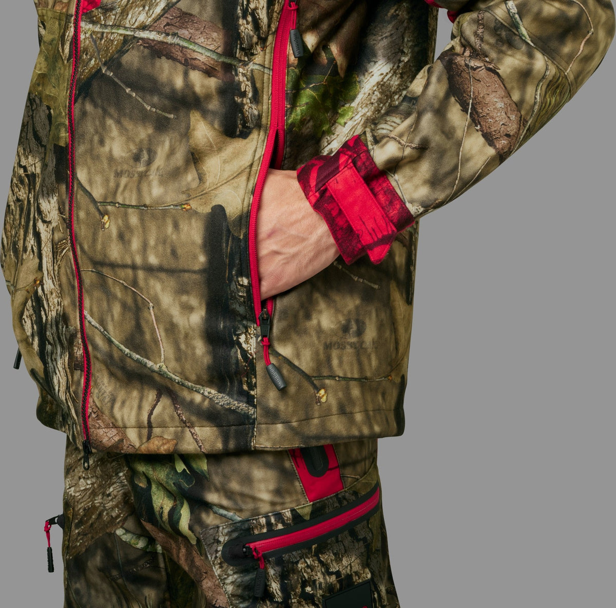 Moose Hunter 2.0 - WSP Jacke MossyOak®Break-Up Country®/MossyOak®Red - Härkila
