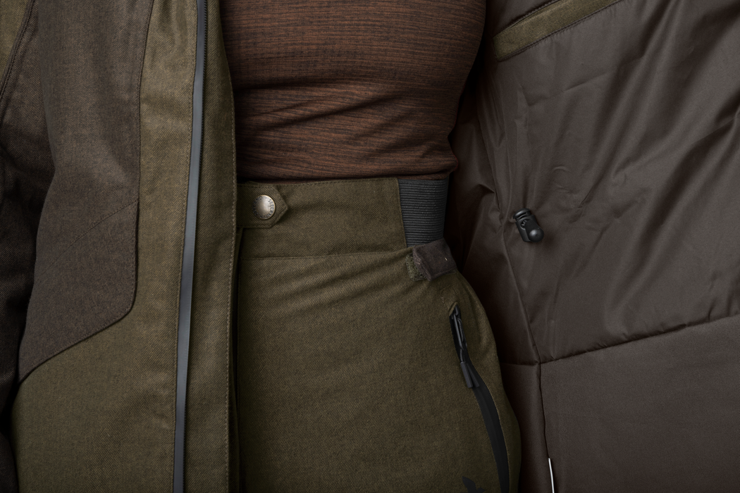 Verfügbare Aya Insulated Jacket Pine Green/Demitasse Brown - Seeland