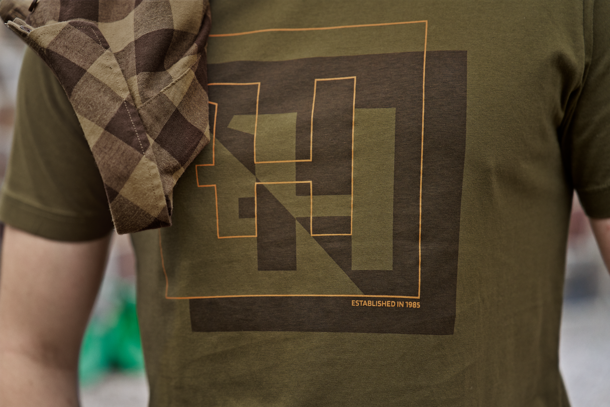 H-Logo S/S T-Shirt Dunkeloliv - Härkila