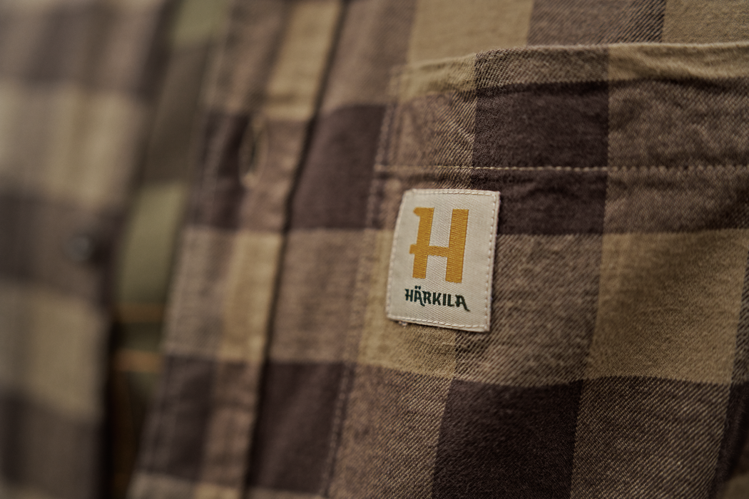 Skandinavisches L/S-Hemd von Härkila – Antik-Bronze-Karo – Härkila