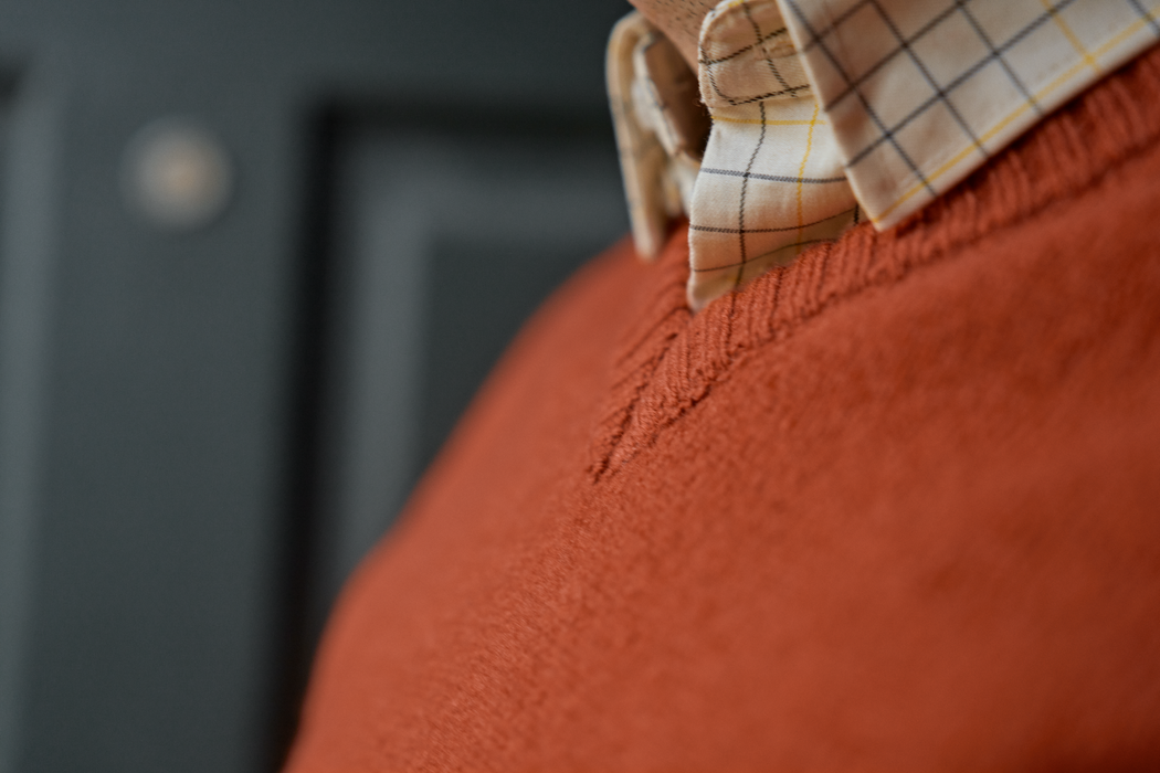 Merino-Pullover mit V-Ausschnitt Bombay brown – Härkila