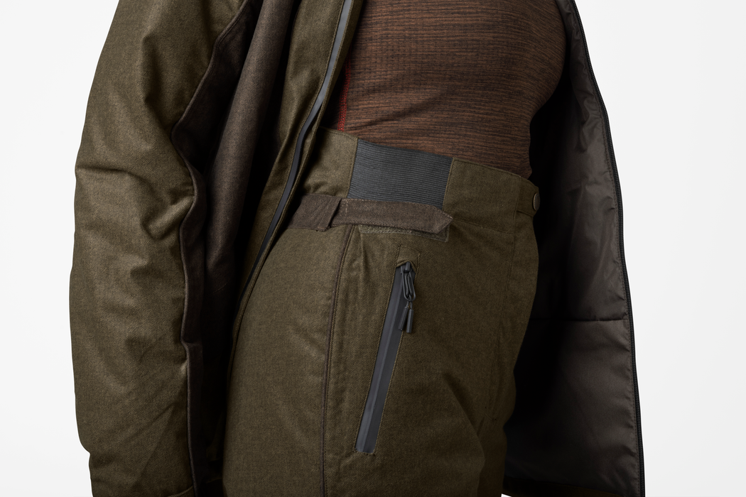 Verfügbare isolierte Hose Aya Pine green/Demitasse brown - Seeland