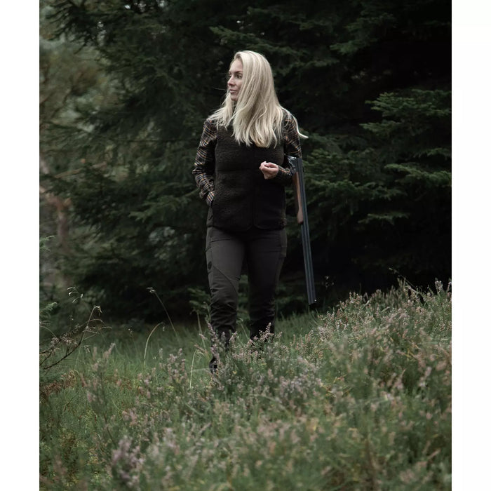 YNA Grün - Northern hunting