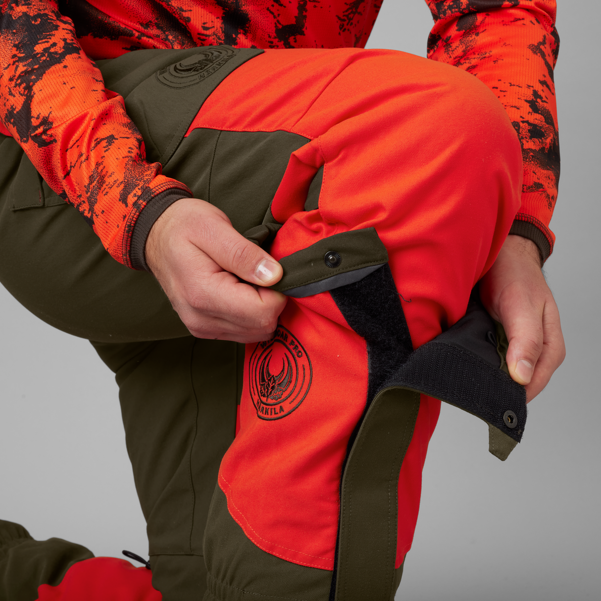 Wildboar Pro Gamaschen Orange blaze/Willow green - Härkila
