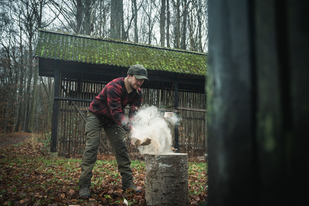 Hemd mit rotem Karomuster – Seeland