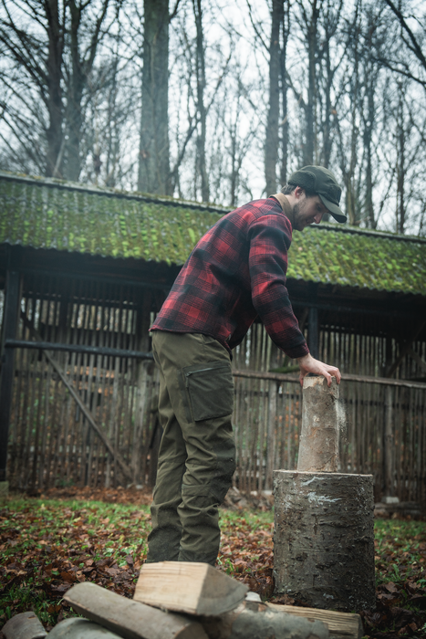 Hemd mit rotem Karomuster – Seeland