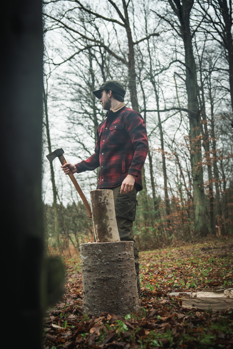 Hemd mit rotem Karomuster – Seeland