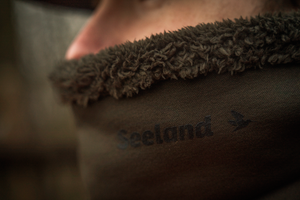 Iron Halswärmer - Pine Green – Seeland