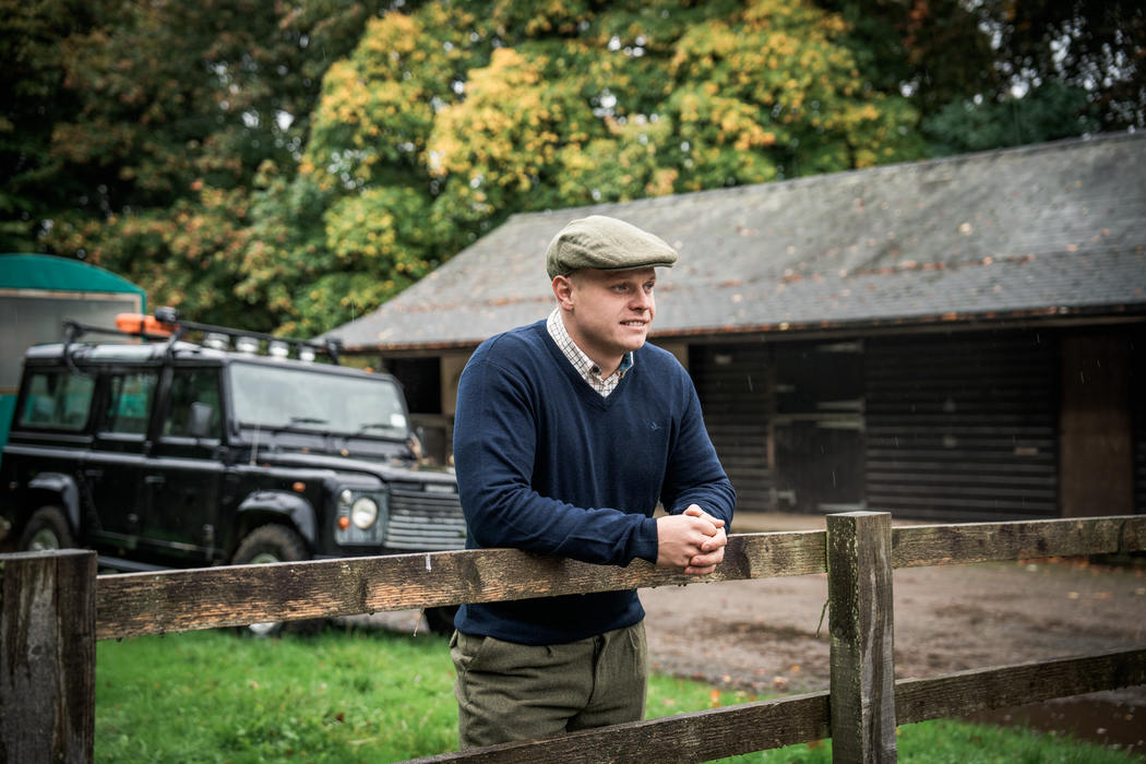 V-Ausschnitt Pullover Dark Sapphire – Seeland