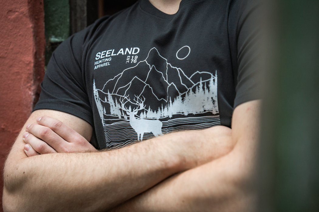 T-Shirt Schwarz – Seeland
