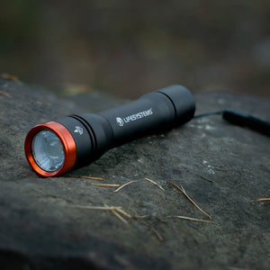 Intensity 545 Wiederaufladbare Taschenlampe – Life Systems