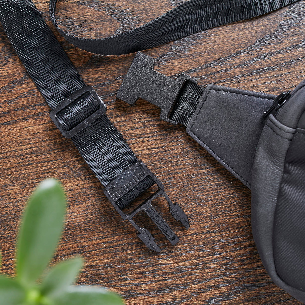 Bauchtasche Schwarz – Corium