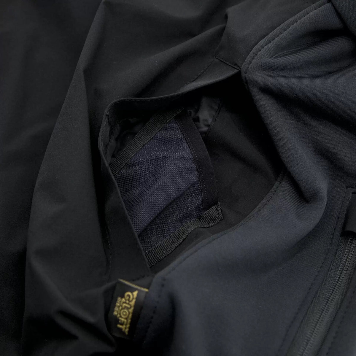 G-LOFT ULTRA Hoodie - Black – Carinthia
