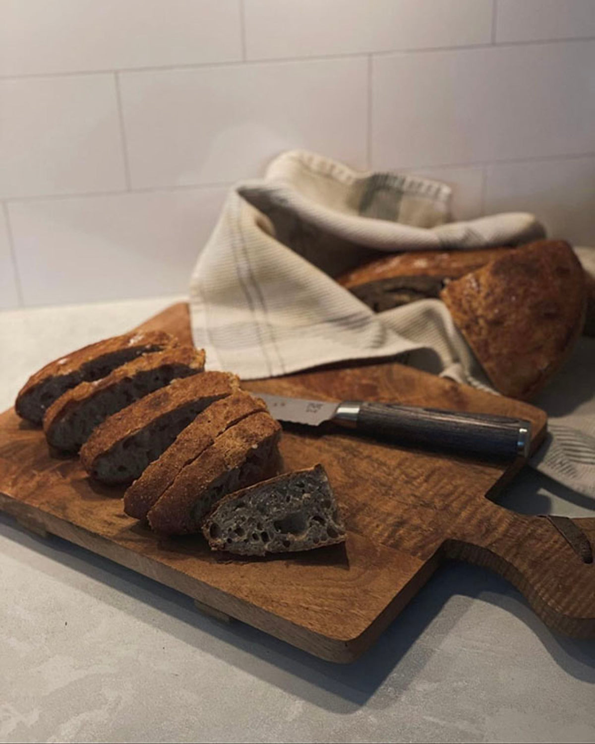 SKARVET OPAL Brotmesser - Øyo