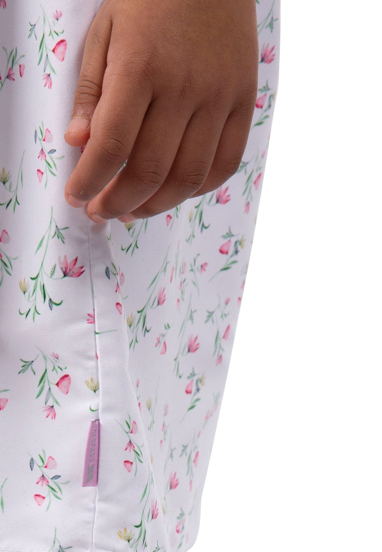 Annlily - White Print - Trespass