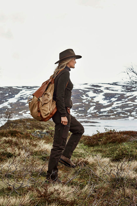 ALVA UNA – Jagd im Norden