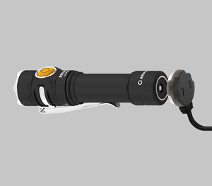 Prime C2 Pro Magnet-USB - Warmweiß / 2230 lm / TIR 70°:120° / 1x18650 (inkl.) - Armytek