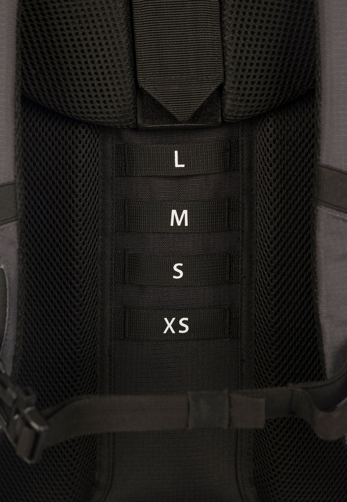 Pass 75 - Black / Dark Grey - Trespass