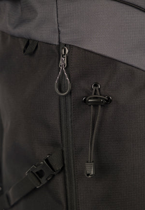 Pass 75 - Black / Dark Grey - Trespass