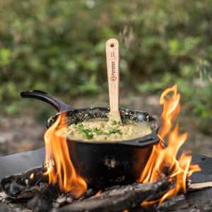 Holzspachtel mit Brandzeichen – Petromax