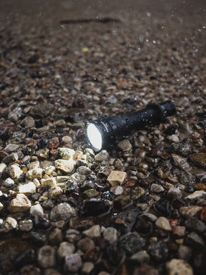 Predator Pro Magnet USB - Warm - 1400 lm - 5°:40° - Armytek