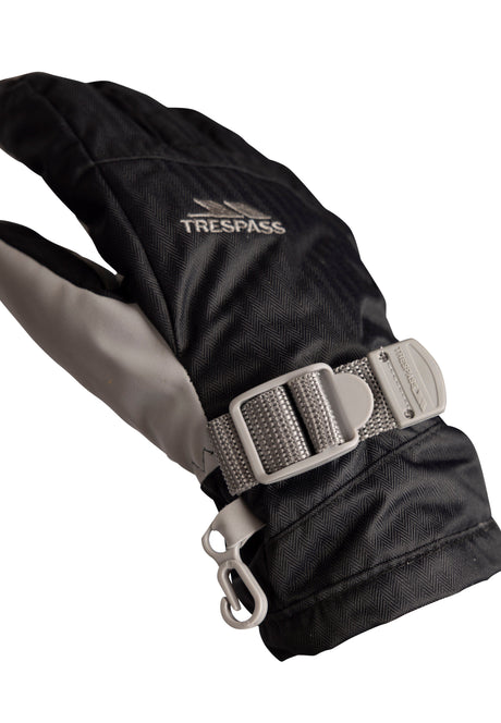 Simms - Black - Trespass
