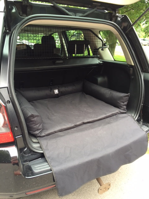 Boot Bed by Danish Design 100 x 78 x 21cm