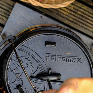 Dutch Oven ft6 mit Füßen – 5,5 L Gusseisentopf – Petromax
