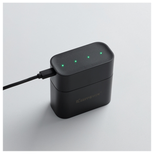 Keeppower i4 – 4 wiederaufladbare AA-Batterien mit Ladegerät