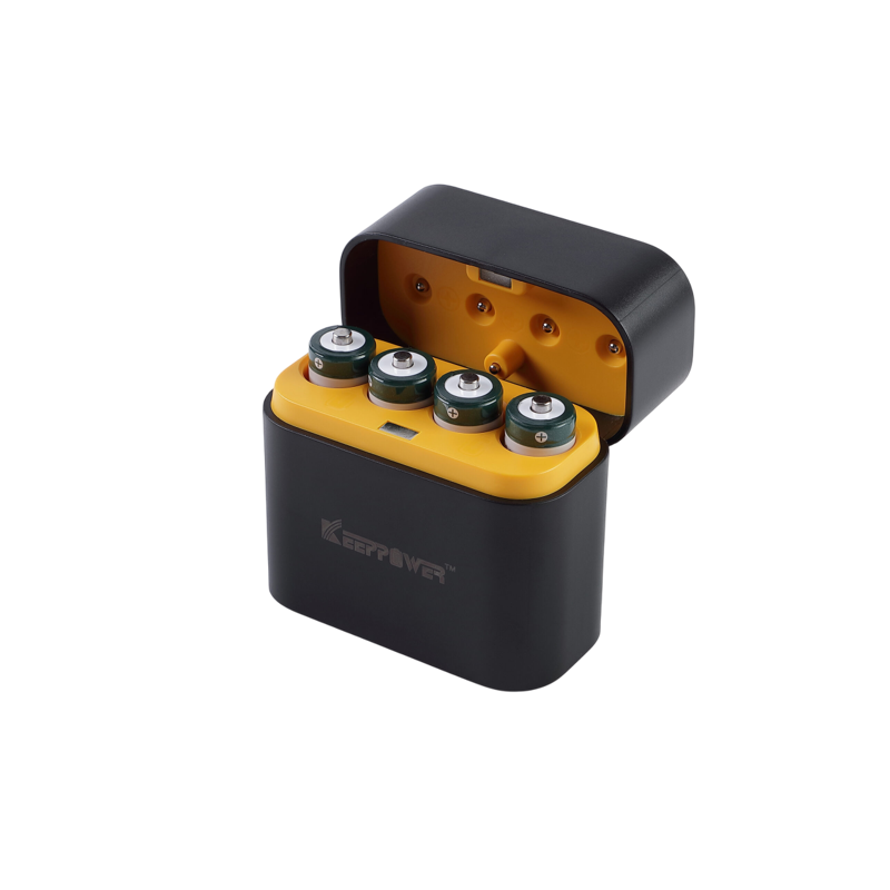 Keeppower i4 – 4 wiederaufladbare AA-Batterien mit Ladegerät