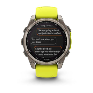 fēnix® 8 – 47 mm, Solar, Sapphire, Titanium mit Amp Yellow/Graphite Silikonarmband – Garmin