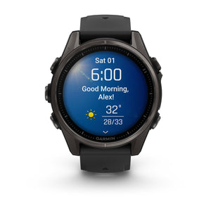 fēnix® 8 – 43 mm, AMOLED, Sapphire, Carbon Grey DLC-Titan mit Schwarz/Pebble Grey-Silikonarmband – Garmin
