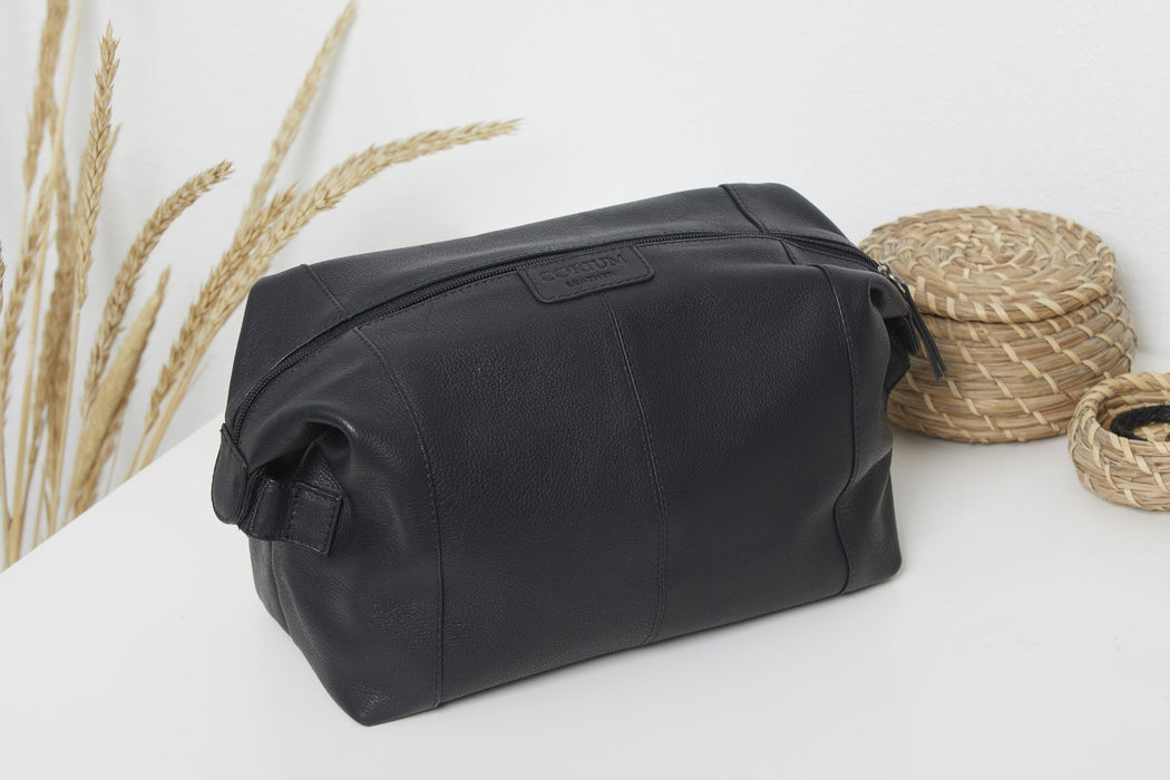 Kulturbeutel aus Leder – Schwarz – Corium