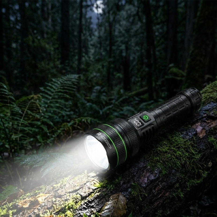 Extrem leistungsstarke Taschenlampe 10.000 Lumen + Powerbank - Ignition